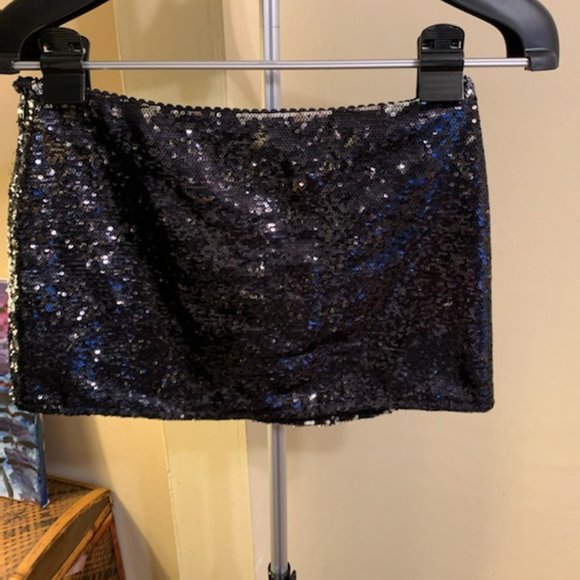 Forever21 Sequin Skirt - Picture 1 of 5
